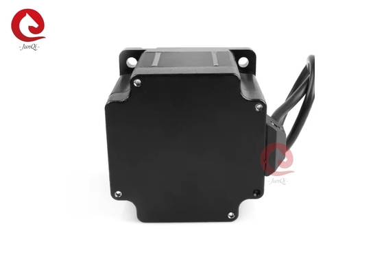 JUNQI Nema34 3 phases moteur hybride pas à pas 1,2 degré 67 mm Longueur 2,0 N.M Parties de machines CNC