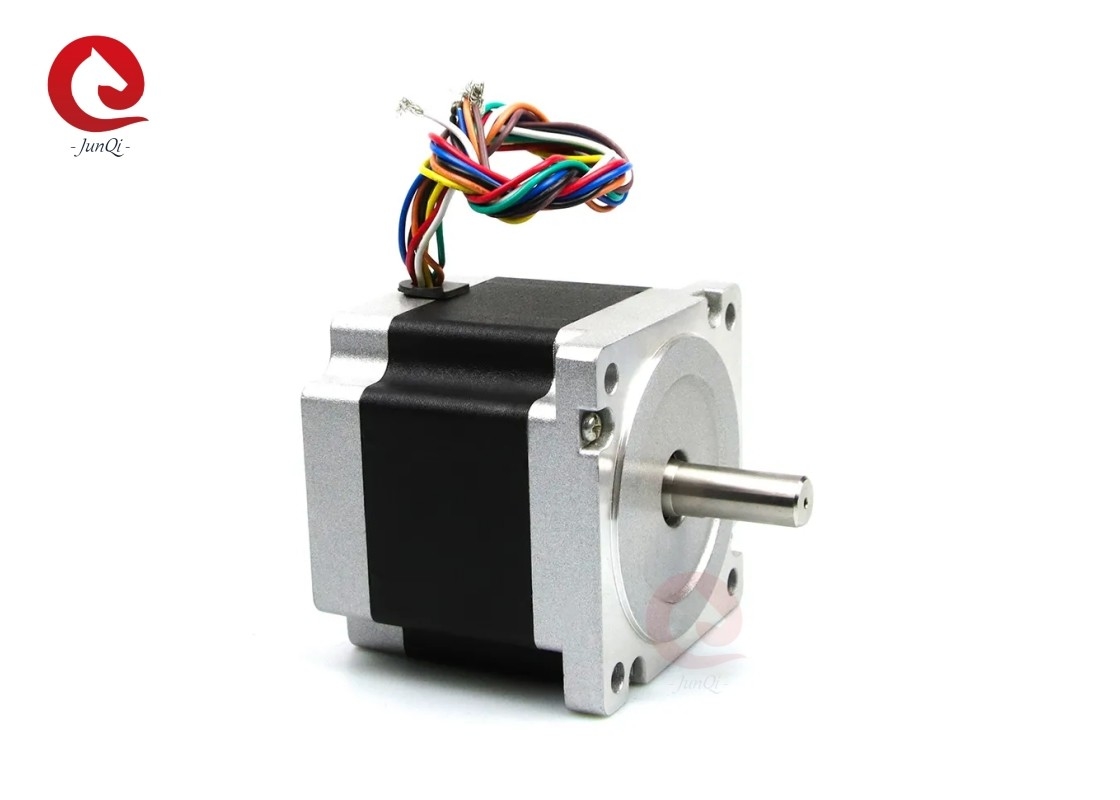 86*65mm 1,8 degré 2 phase 2.2N.M couple élevé moteur pas à pas hybride unipolaire Nema34 pour soudage / machine à décaper le fil