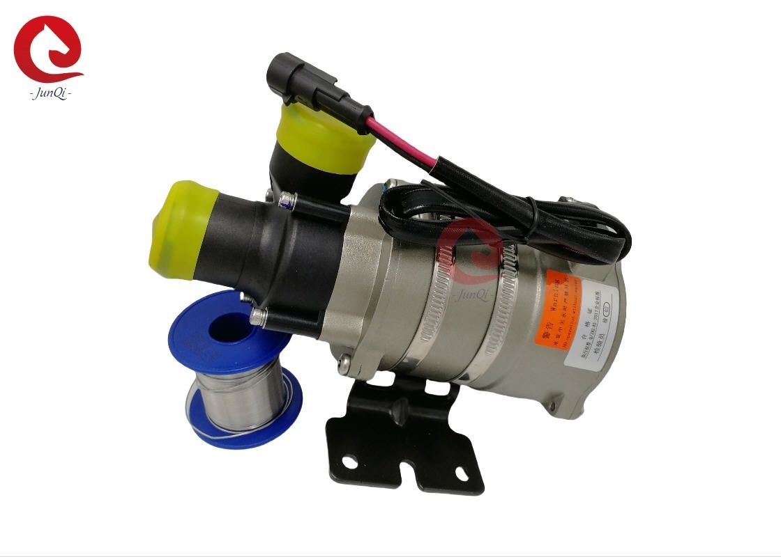 Pompe à eau sans brosse à fort débit de moteur de C.C résistante pour le refroidissement électrique de batterie de camion